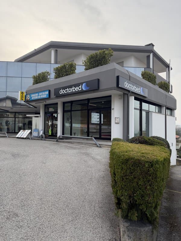 Esterno showroom Doctorbed San Marino